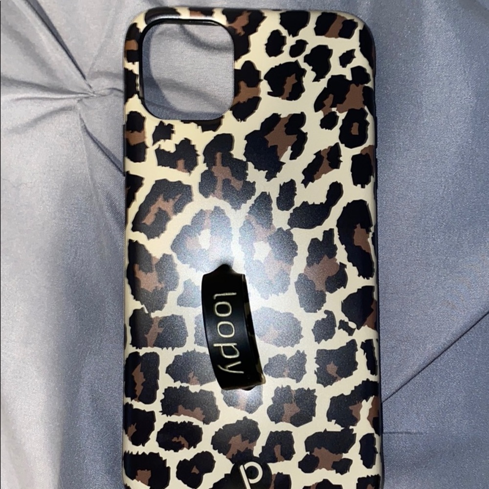 iPhone 11 Pro Max-Leopard Print